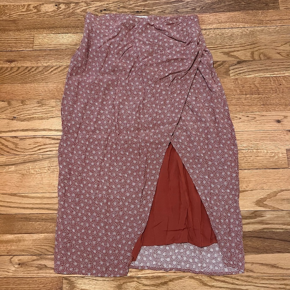Abercrombie & Fitch Asymmetrical Floral Skirt